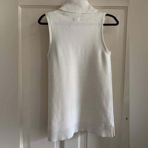 NWT -  J. Crew Sleeveless Turtleneck Sweater Ivory Extra Small - Picture 5 of 7